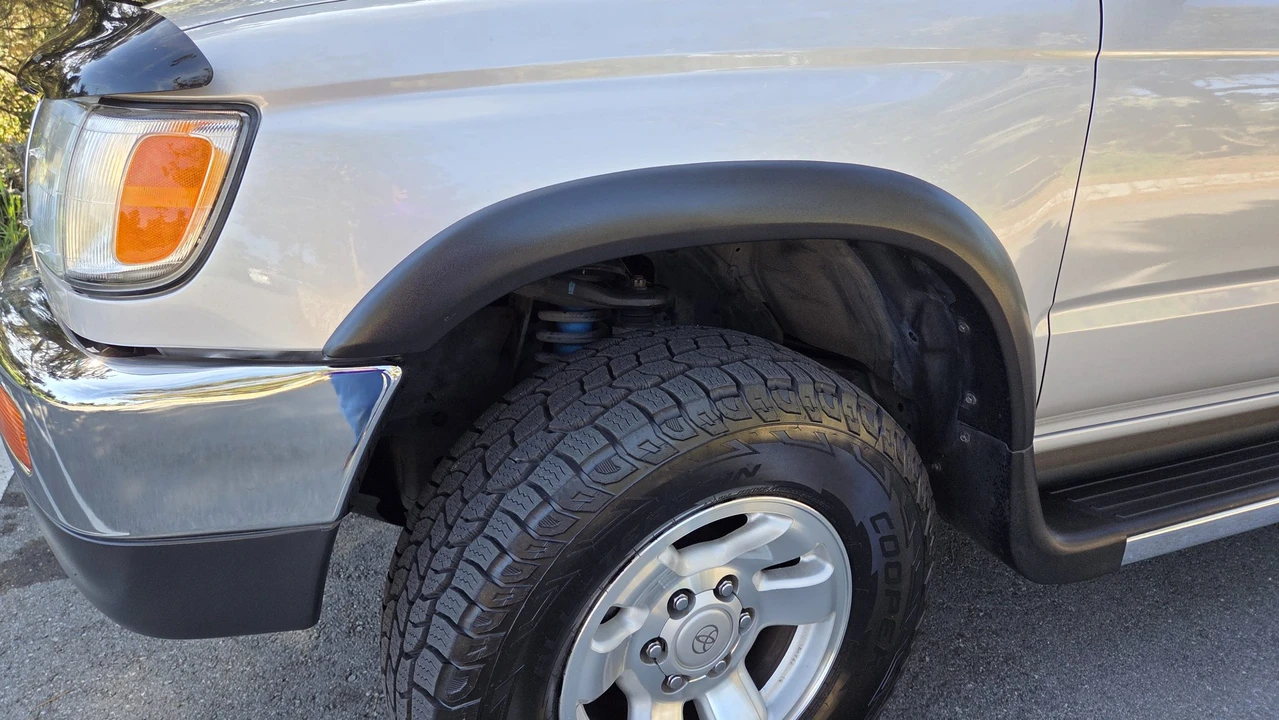 1998 Toyota 4Runner 3rd Gen - Image 16 of 21