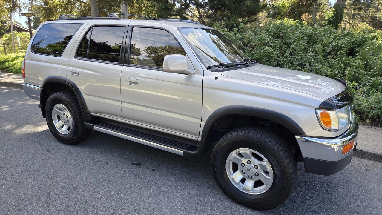 1998 Toyota 4Runner 3rd Gen - Image 10 of 21