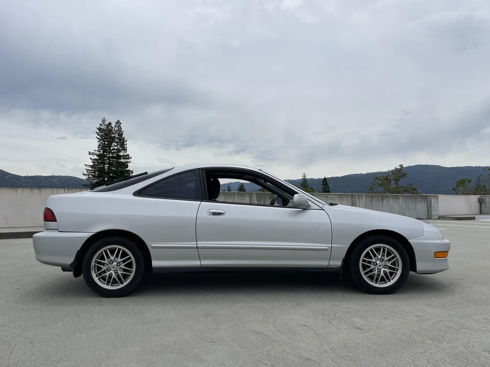 1999 Acura Integra 3rd Gen - Image 15 of 31