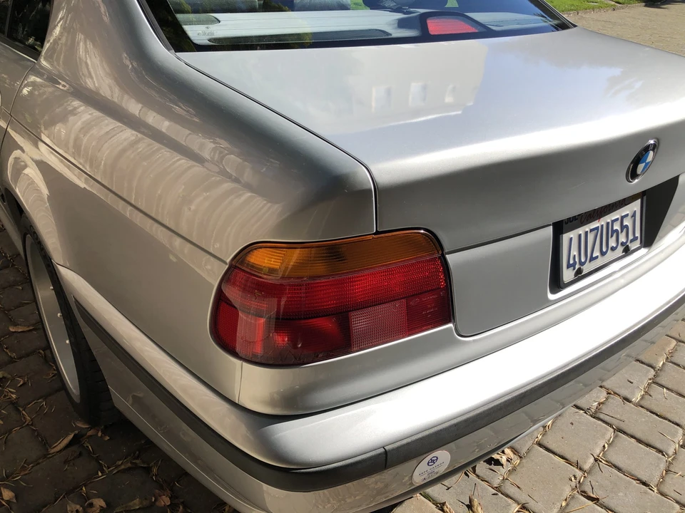 1999 BMW E39 540i - Image 17 of 31