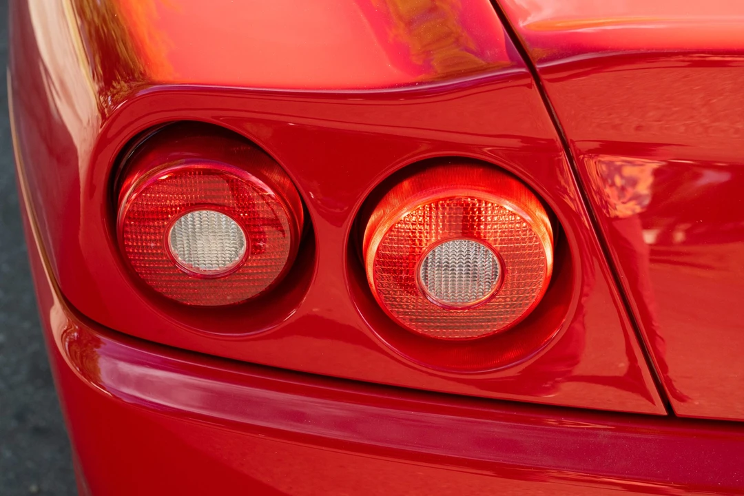 1999 Ferrari 550 Maranello - Image 14 of 31
