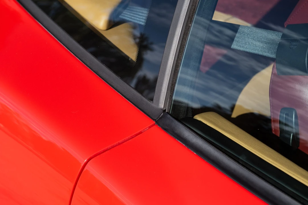 1999 Ferrari 550 Maranello - Image 24 of 31