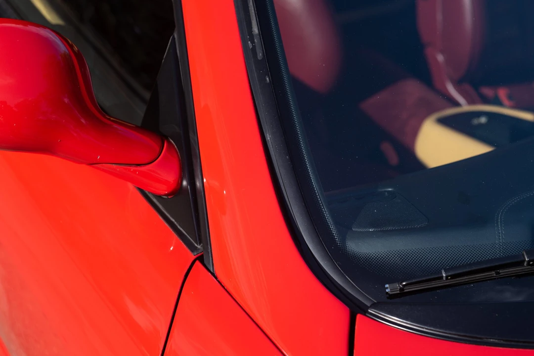 1999 Ferrari 550 Maranello - Image 19 of 31