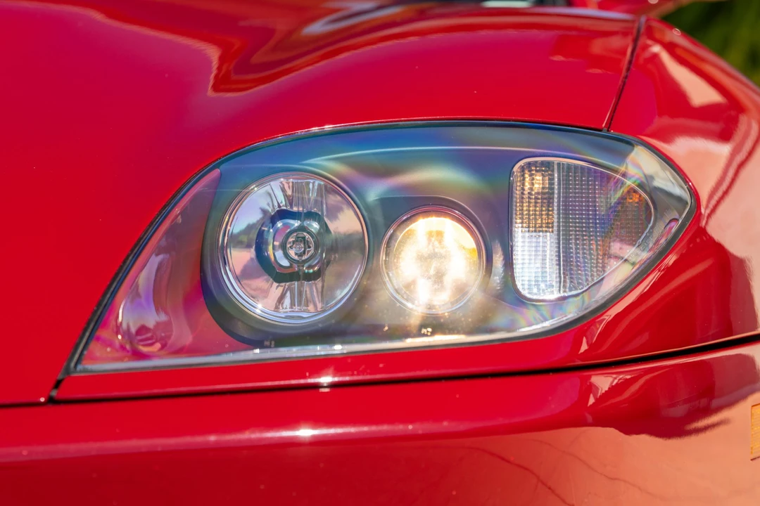 1999 Ferrari 550 Maranello - Image 10 of 31