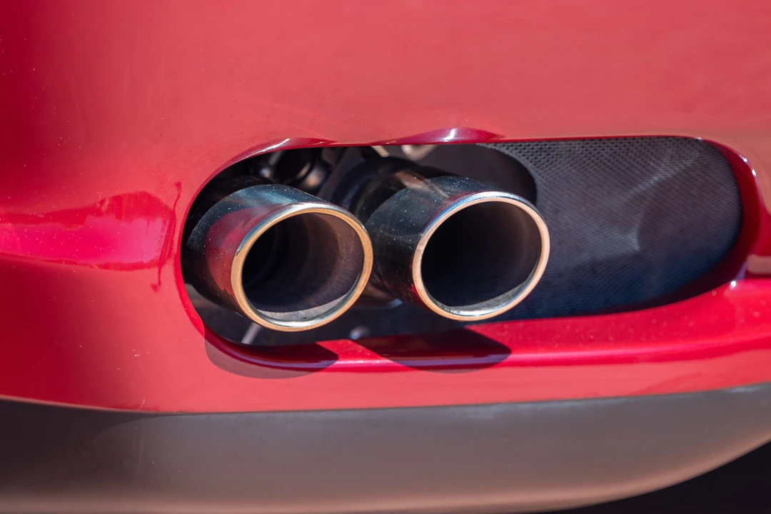 1999 Ferrari 550 Maranello - Image 17 of 31