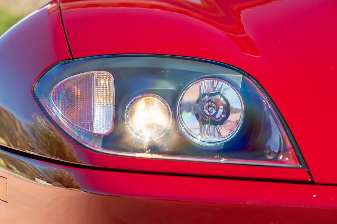 1999 Ferrari 550 Maranello - Image 11 of 31
