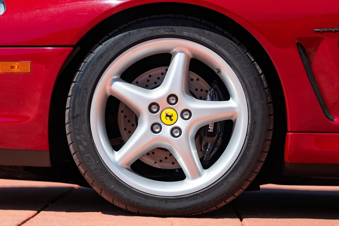1999 Ferrari 550 Maranello - Image 27 of 31