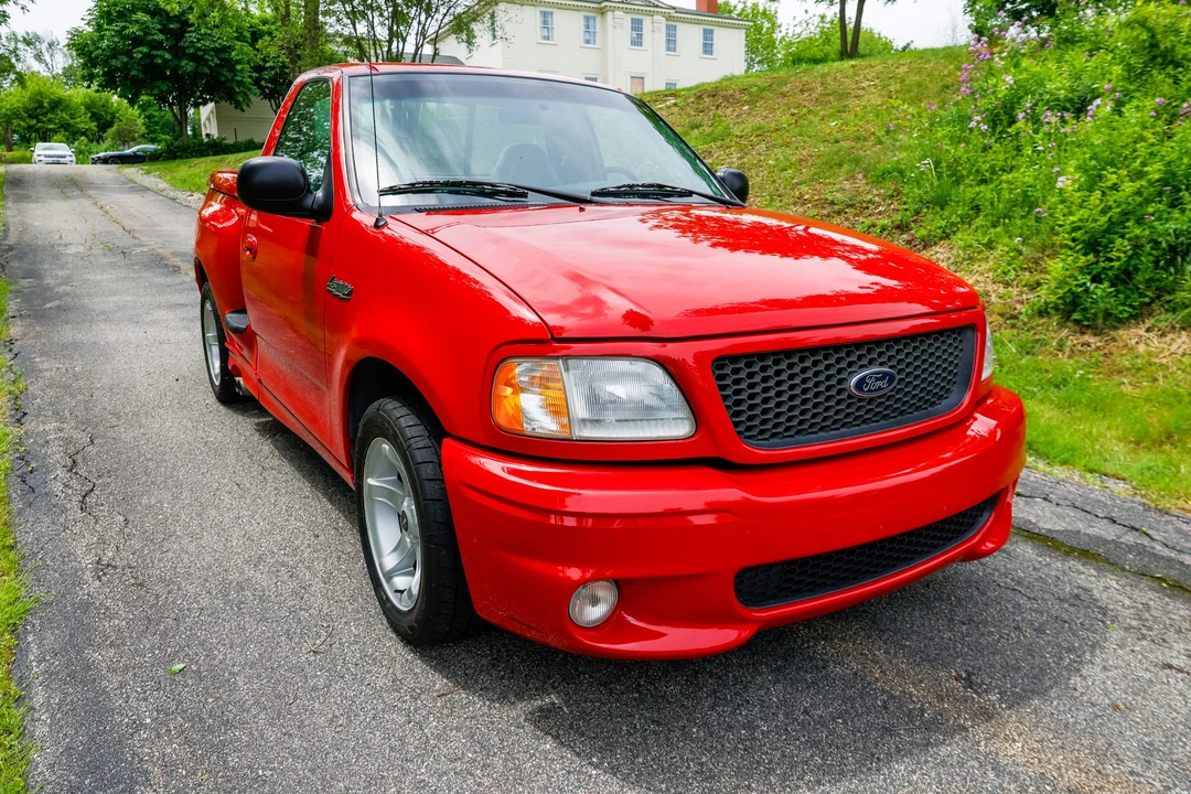 1999 Ford - Image 3 of 31