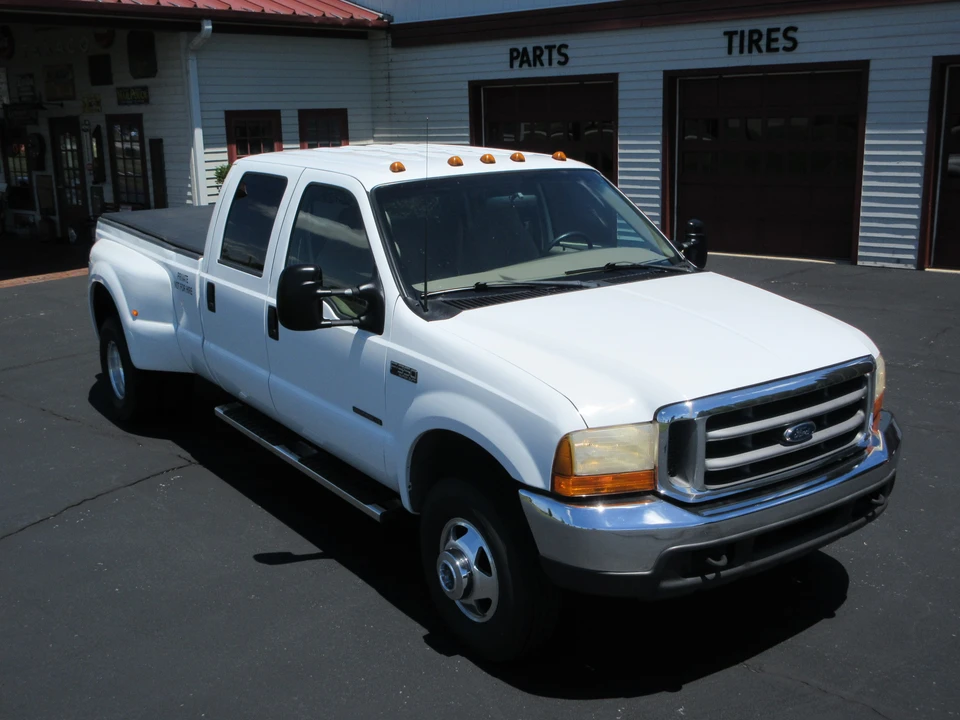 1999 Ford Super Duty 1st Gen - Image 10 of 31