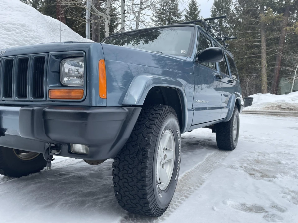 1999 Jeep XJ Cherokee - Image 14 of 31