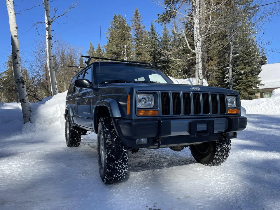 1999 Jeep XJ Cherokee - Image 10 of 31