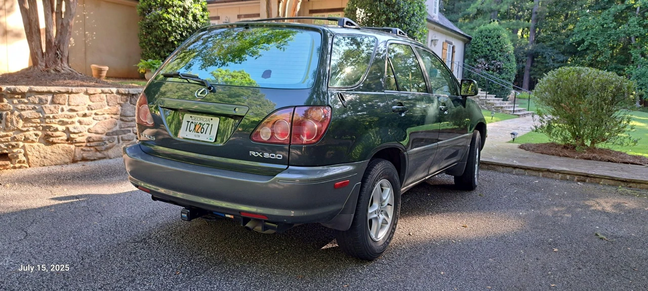 1999 Lexus RX 1st Gen - Image 8 of 31