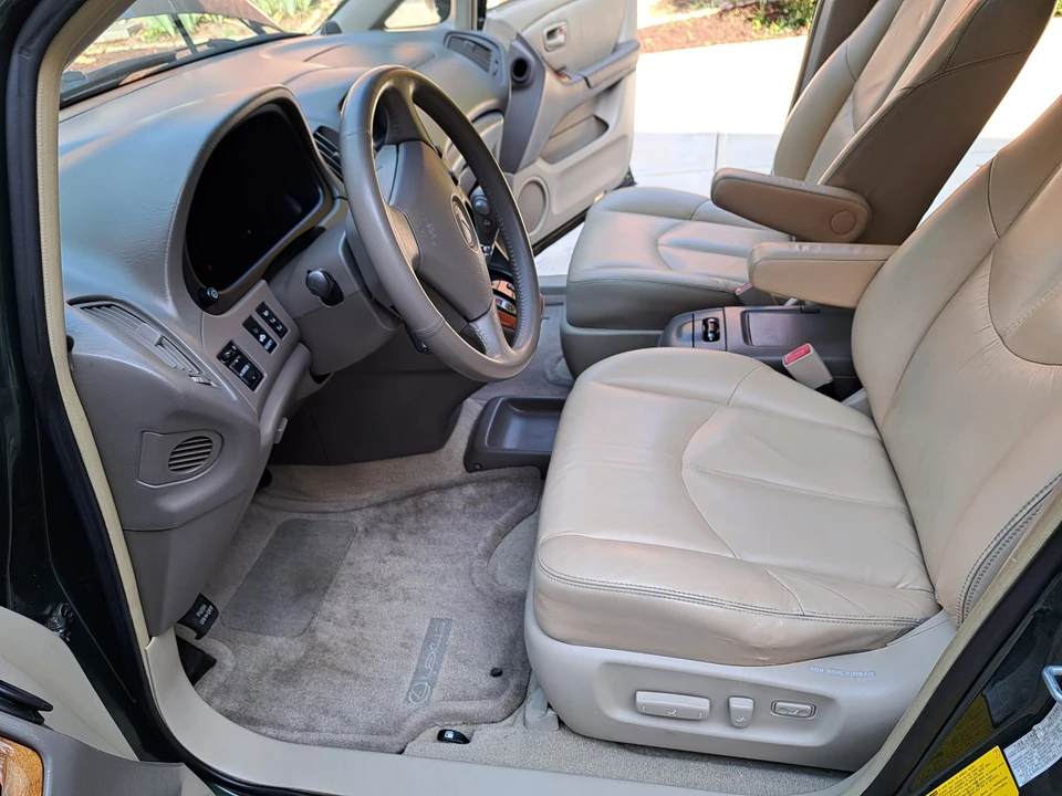 1999 Lexus RX 1st Gen - Image 25 of 31