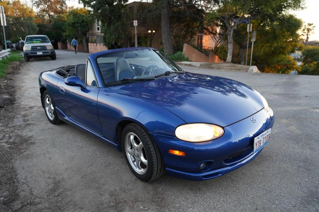 1999 Mazda NB MX-5 Miata - Image 6 of 31