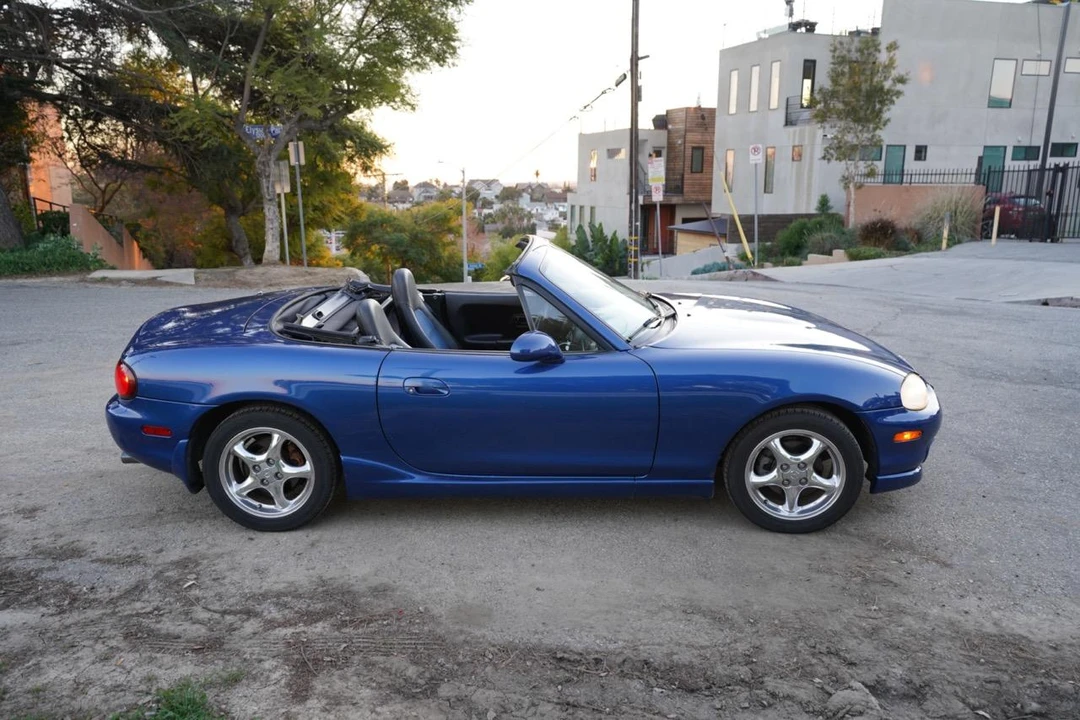 1999 Mazda NB MX-5 Miata - Image 7 of 31