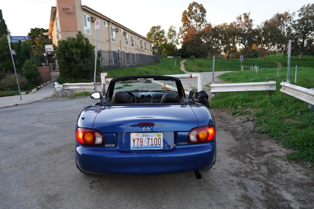 1999 Mazda NB MX-5 Miata - Image 10 of 31