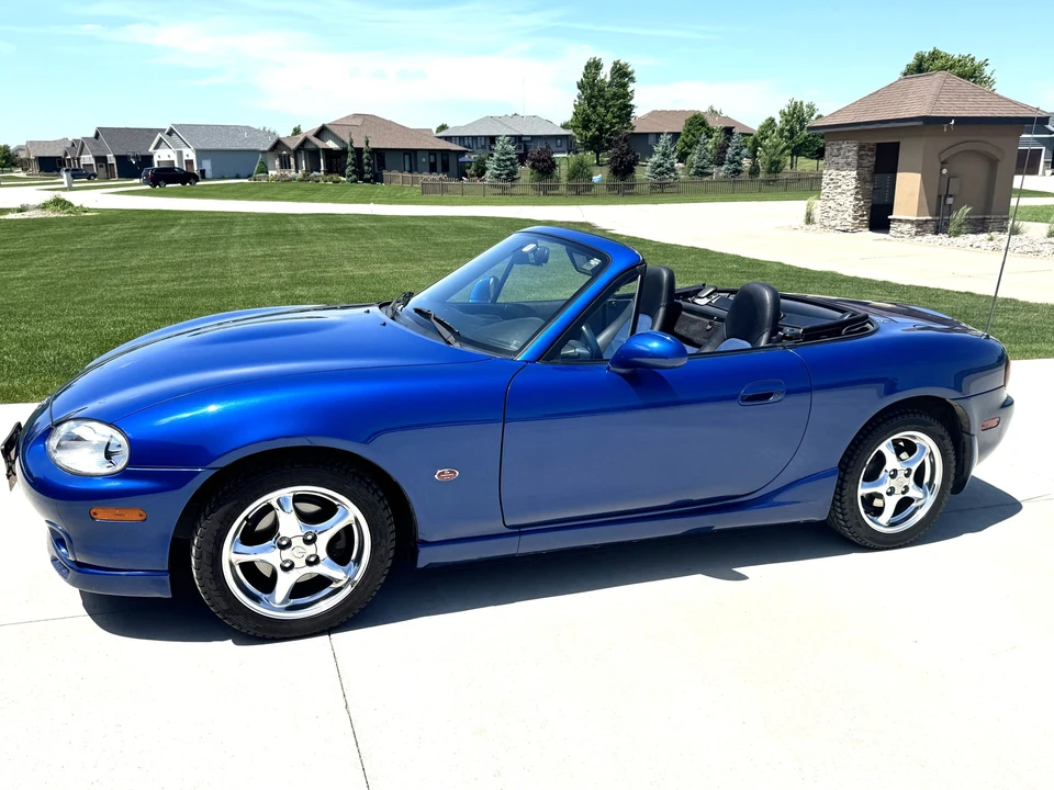 1999 Mazda NB MX-5 Miata - Image 7 of 31