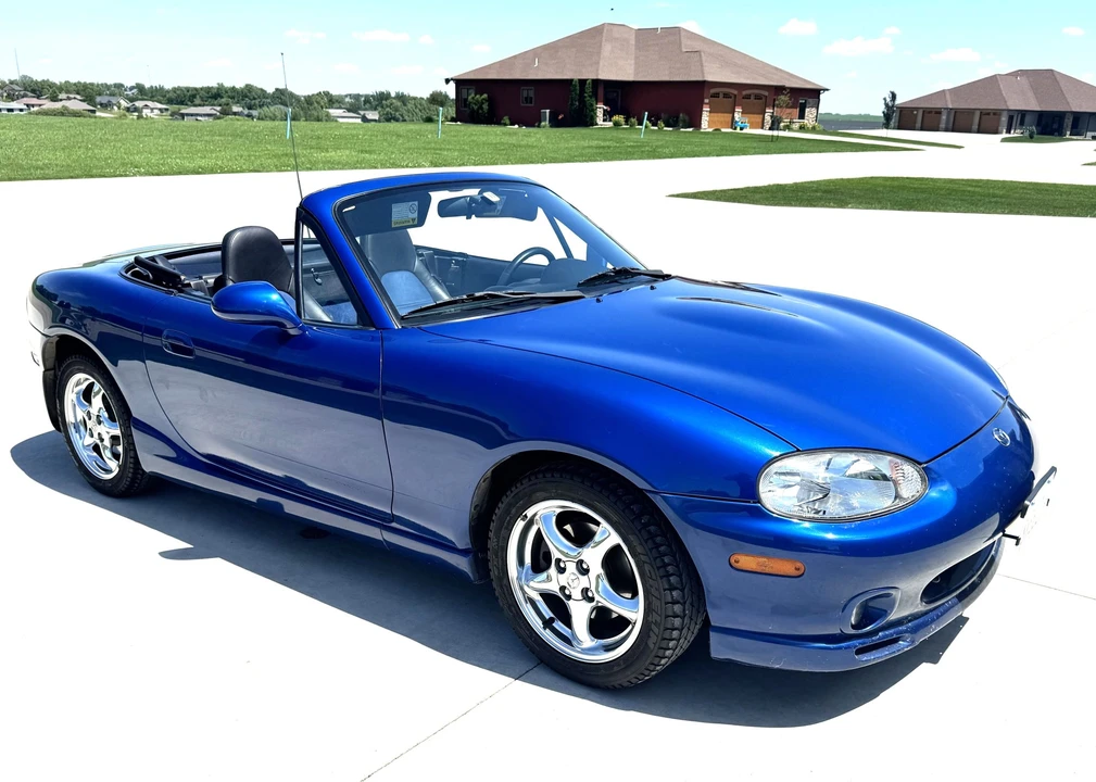1999 Mazda NB MX-5 Miata - Image 15 of 31