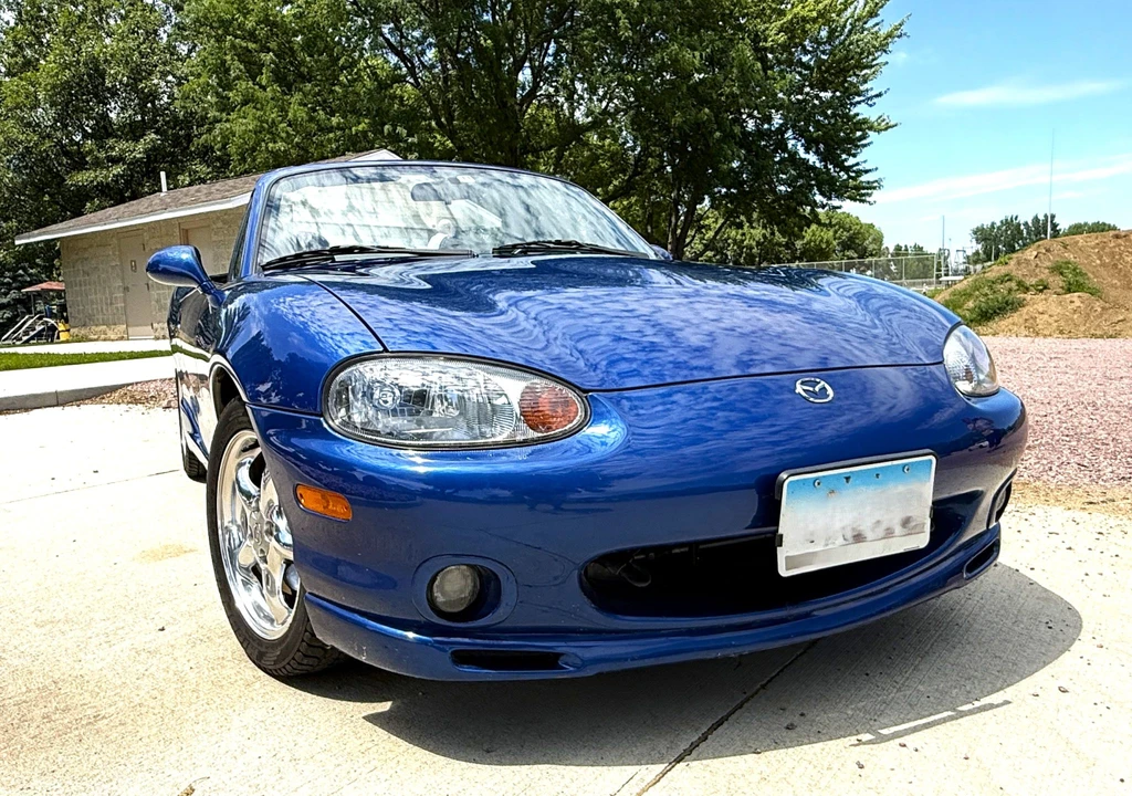 1999 Mazda NB MX-5 Miata - Image 16 of 31