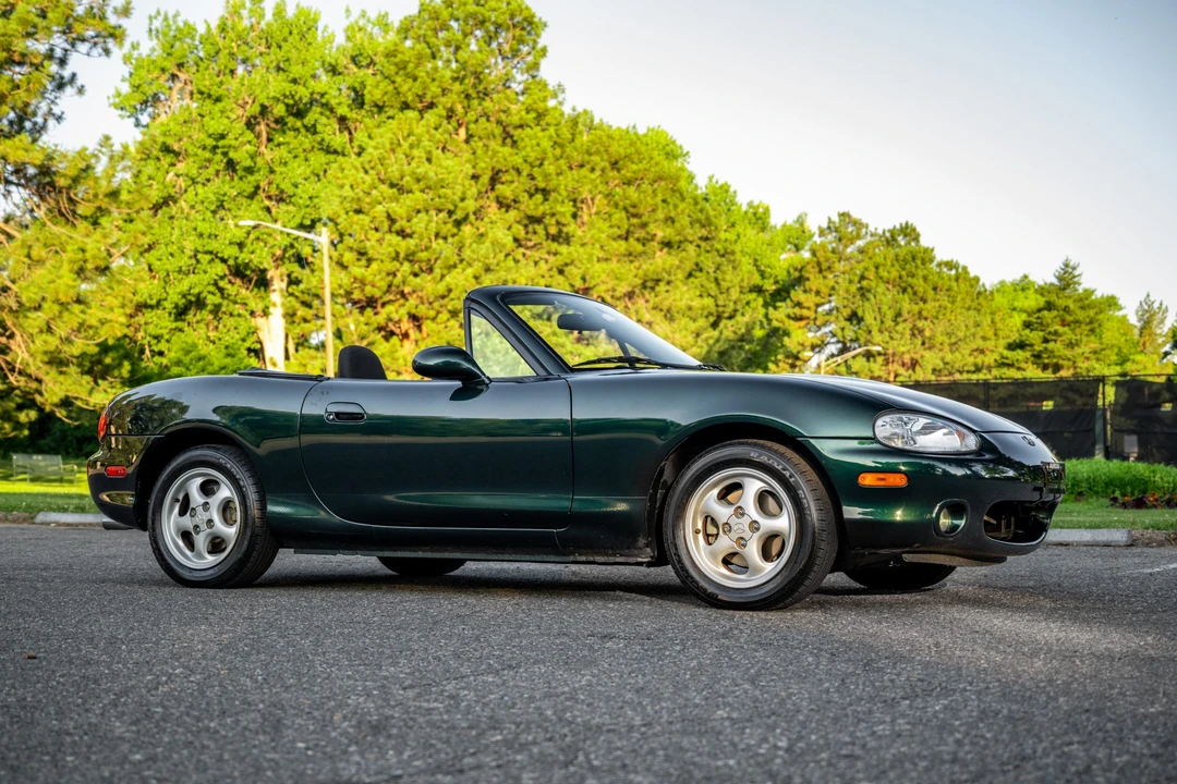 1999 Mazda NB MX-5 Miata - Image 9 of 31