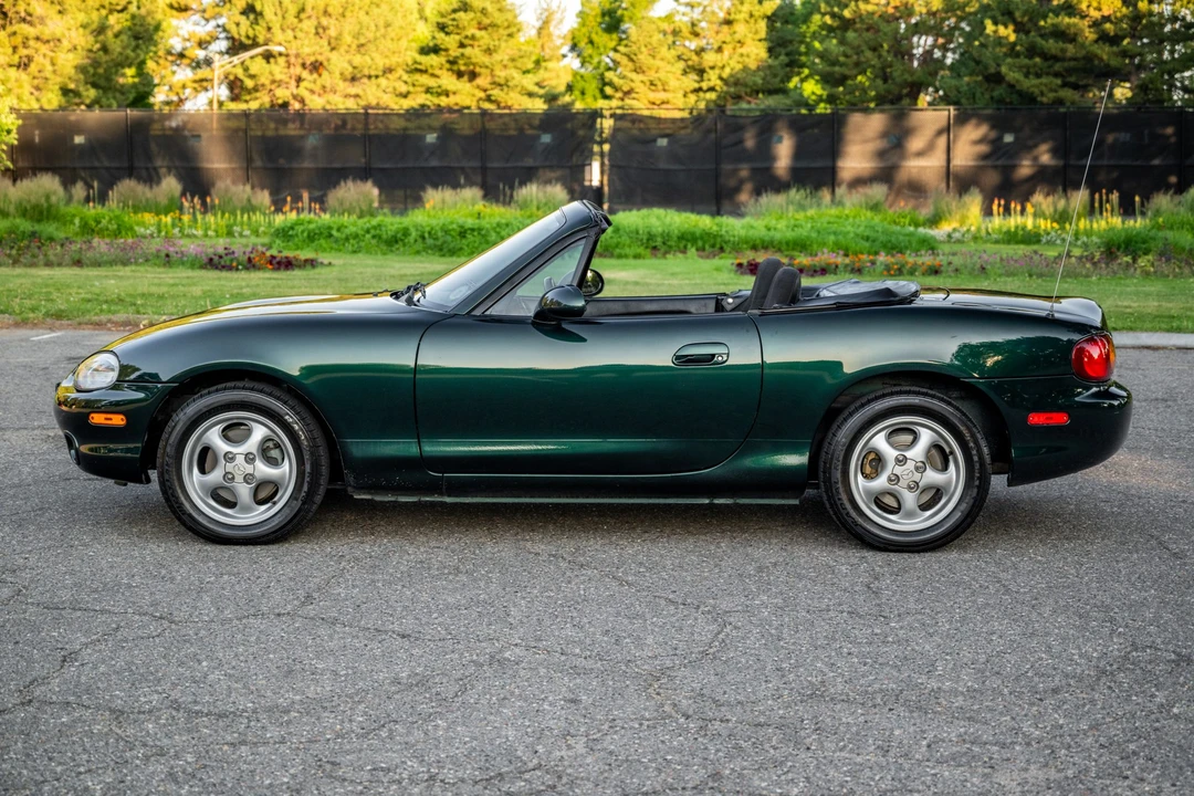 1999 Mazda NB MX-5 Miata - Image 4 of 31