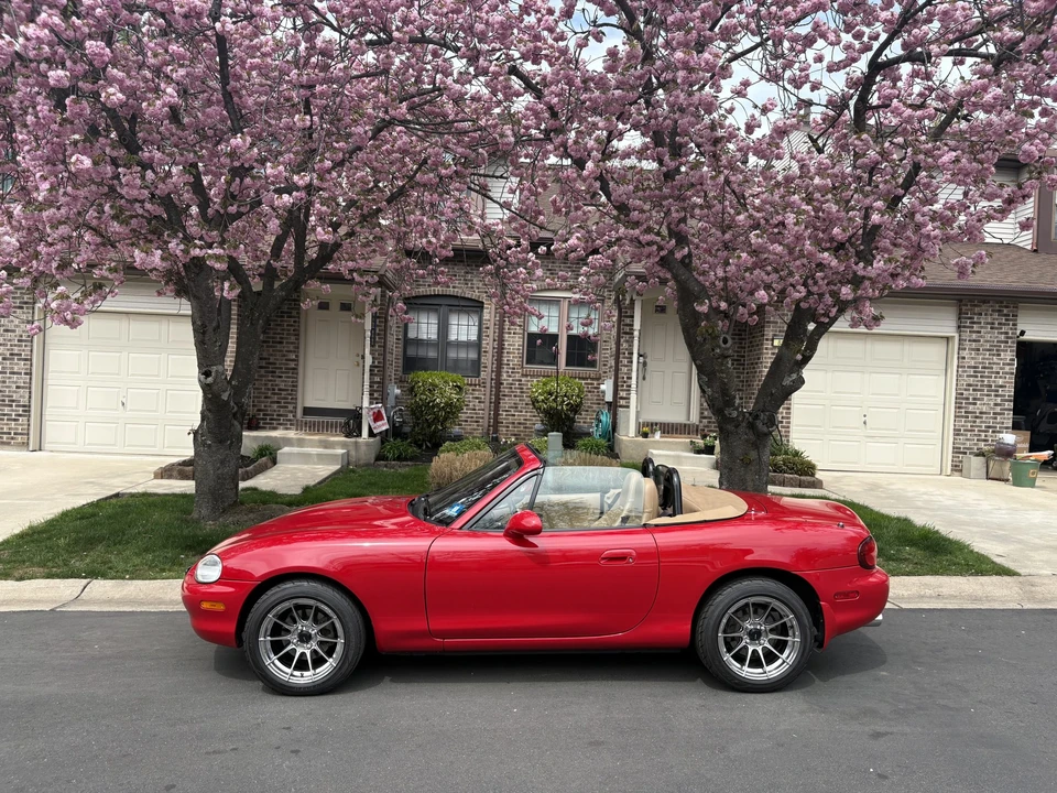 1999 Mazda NB MX-5 Miata - Image 9 of 31