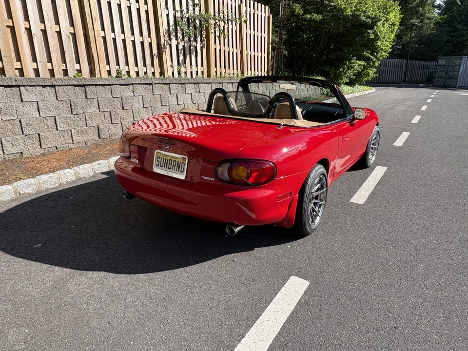 1999 Mazda NB MX-5 Miata - Image 19 of 31