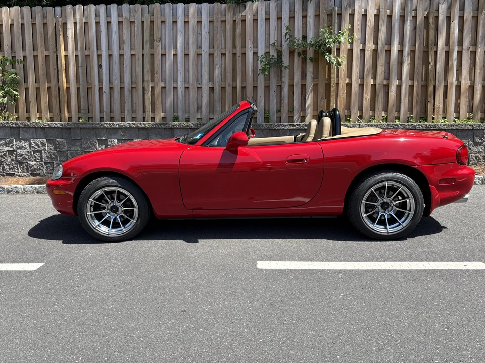 1999 Mazda NB MX-5 Miata - Image 10 of 31