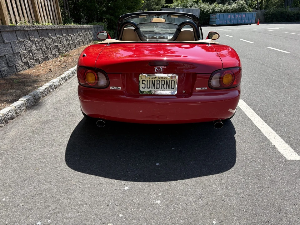 1999 Mazda NB MX-5 Miata - Image 17 of 31