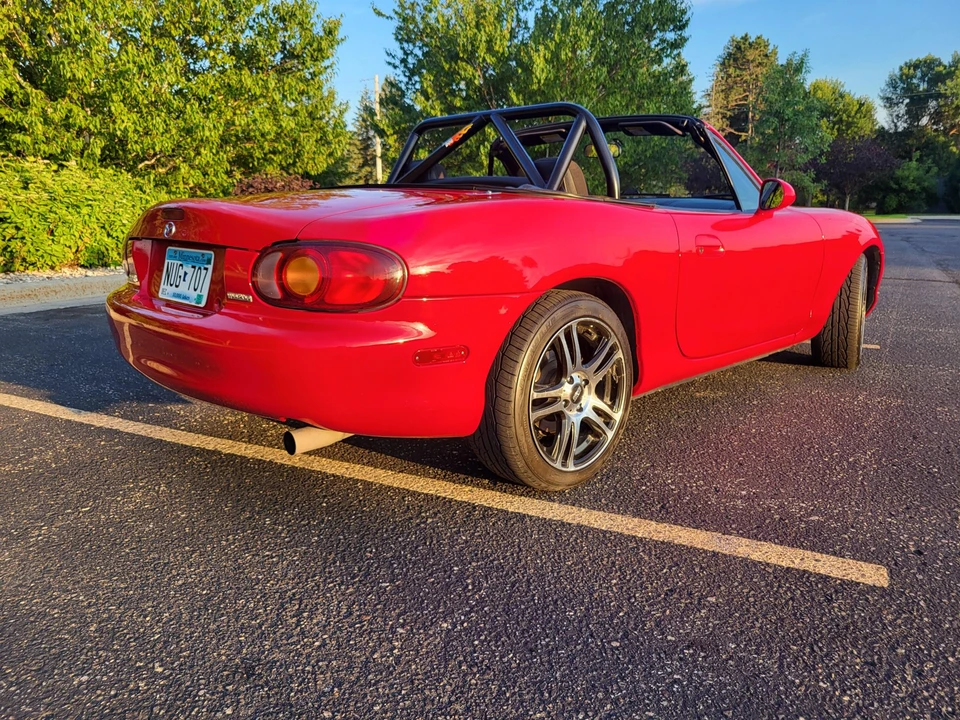 1999 Mazda NB MX-5 Miata - Image 18 of 31