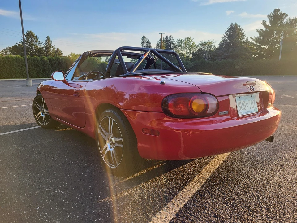 1999 Mazda NB MX-5 Miata - Image 8 of 31
