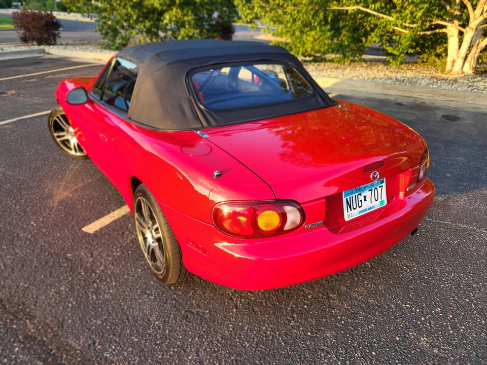 1999 Mazda NB MX-5 Miata - Image 9 of 31