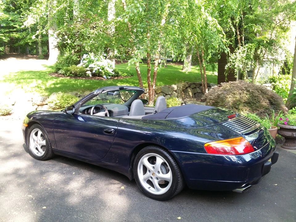 1999 Porsche 996 Carrera - Image 14 of 31