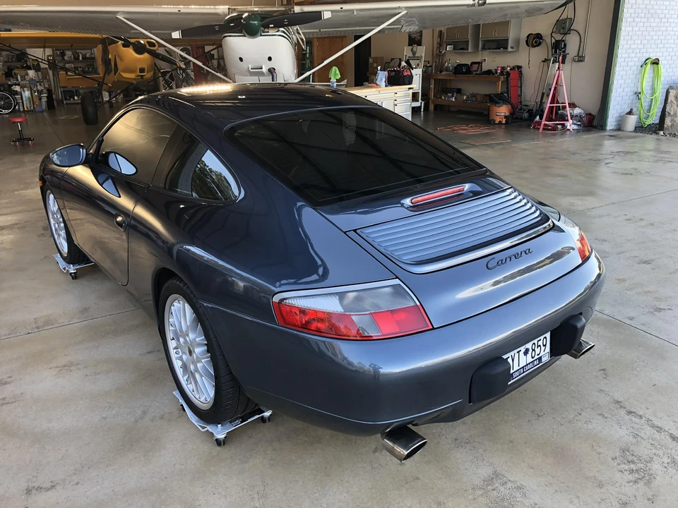 1999 Porsche 996 Carrera - Image 24 of 31