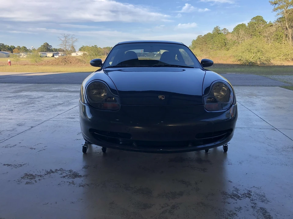 1999 Porsche 996 Carrera - Image 19 of 31