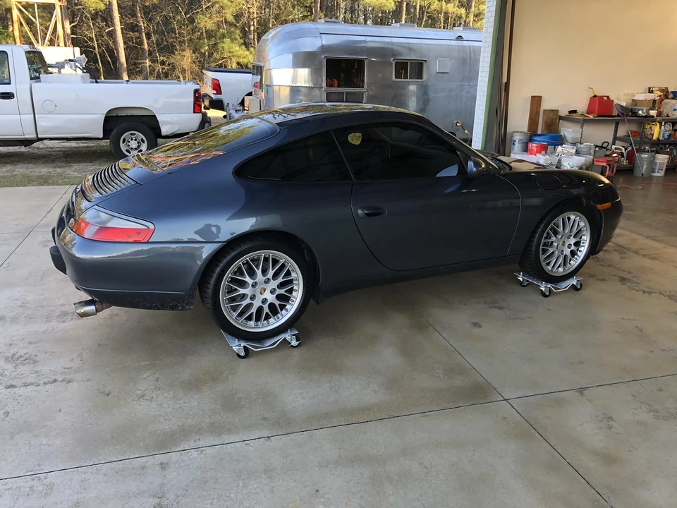 1999 Porsche 996 Carrera - Image 28 of 31
