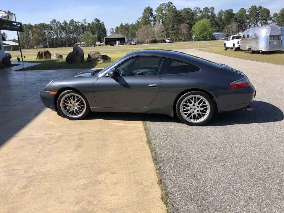 1999 Porsche 996 Carrera - Image 9 of 31