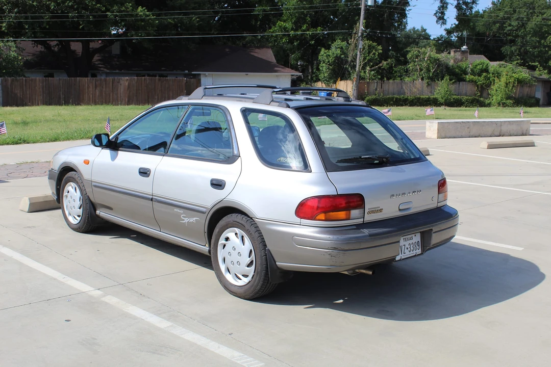 1999 Subaru Impreza 1st Gen - Image 11 of 31