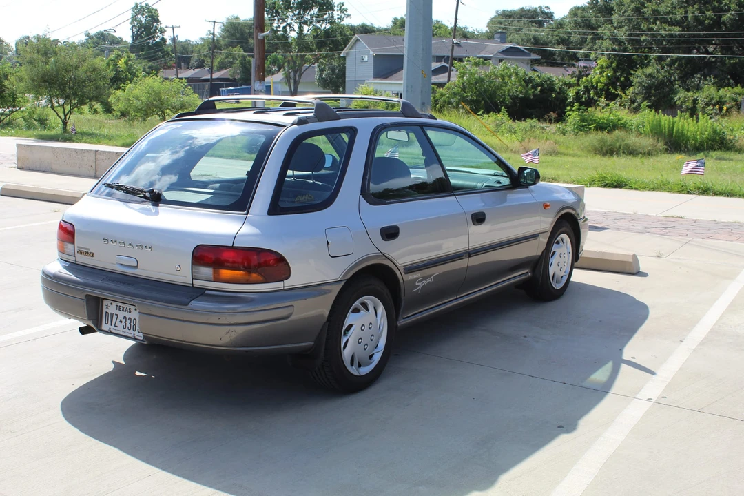 1999 Subaru Impreza 1st Gen - Image 13 of 31