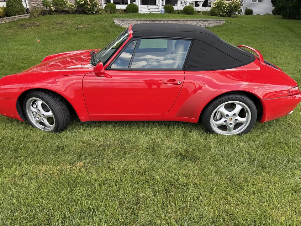1996 Porsche 993 Carrera 4 - Image 9 of 31