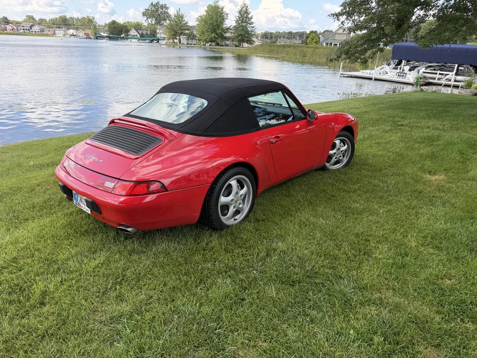 1996 Porsche 993 Carrera 4 - Image 6 of 31