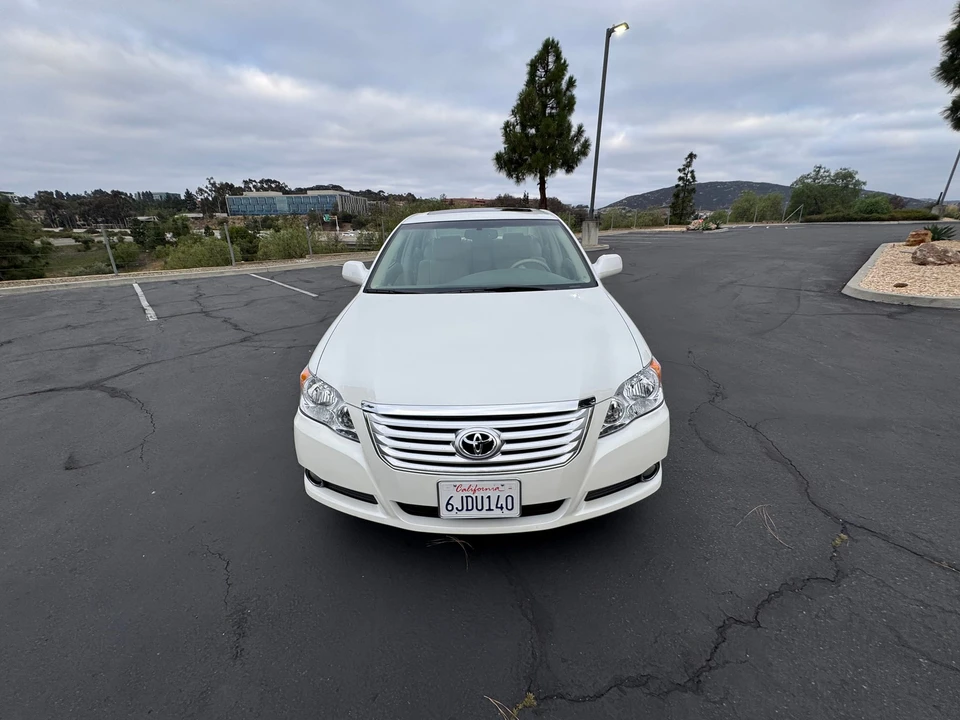 2009 Toyota Avalon 3rd Gen - Image 5 of 31