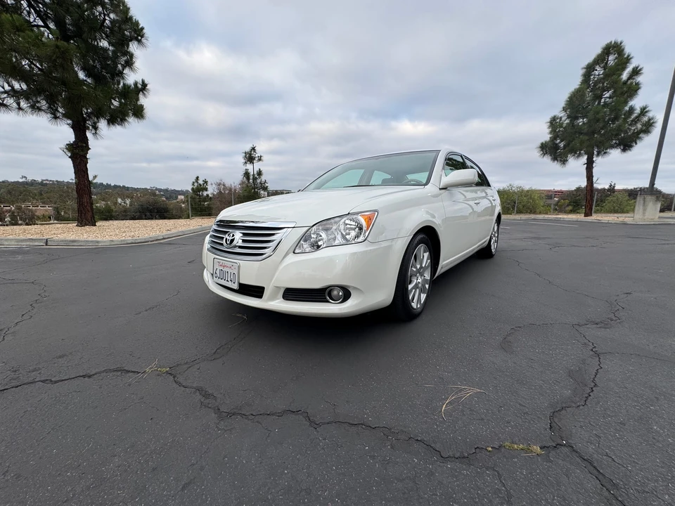 2009 Toyota Avalon 3rd Gen - Image 2 of 31