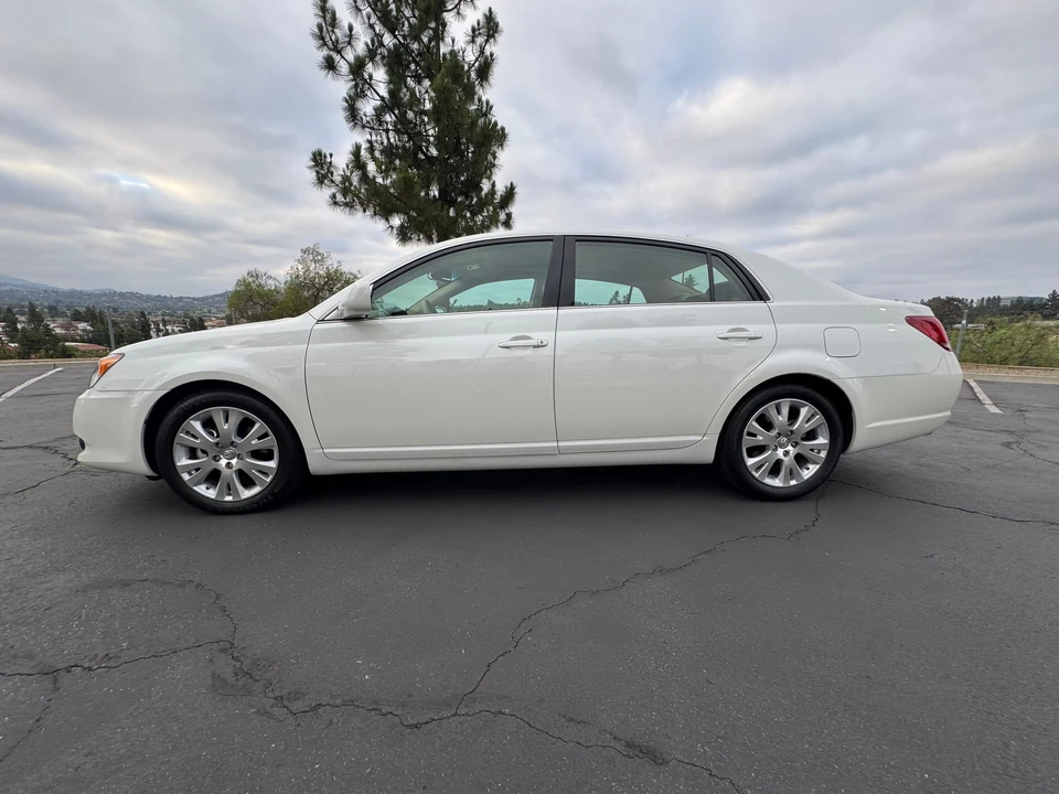 2009 Toyota Avalon 3rd Gen - Image 15 of 31