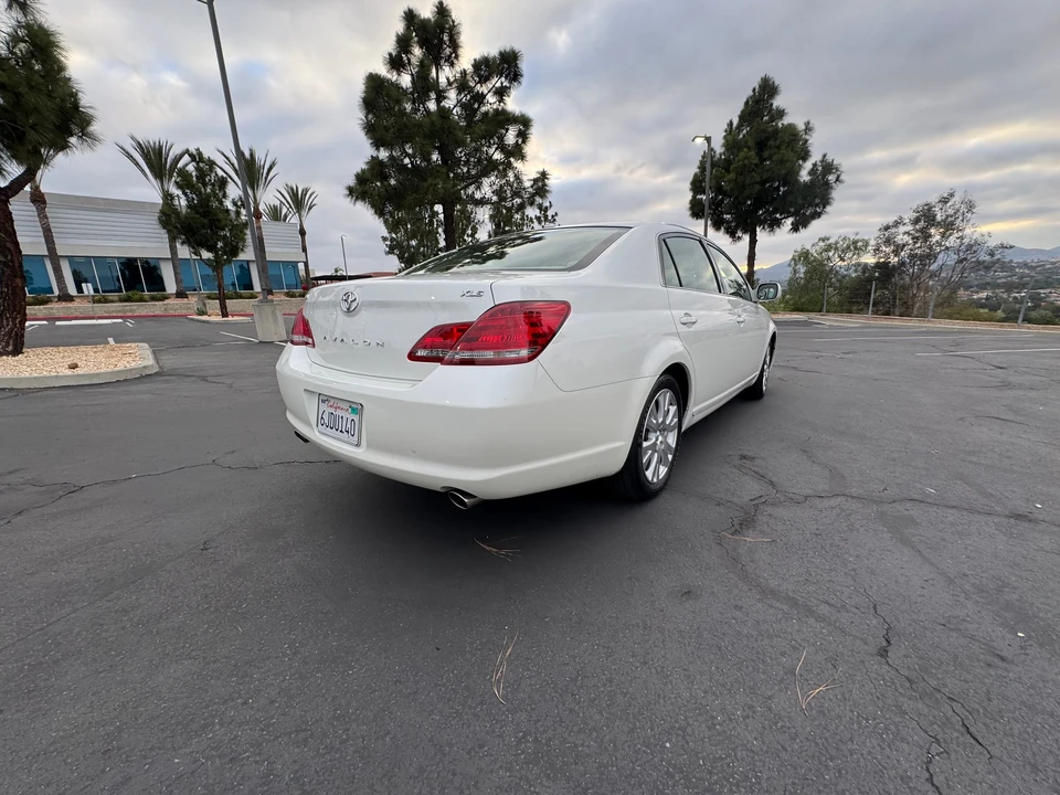 2009 Toyota Avalon 3rd Gen - Image 10 of 31