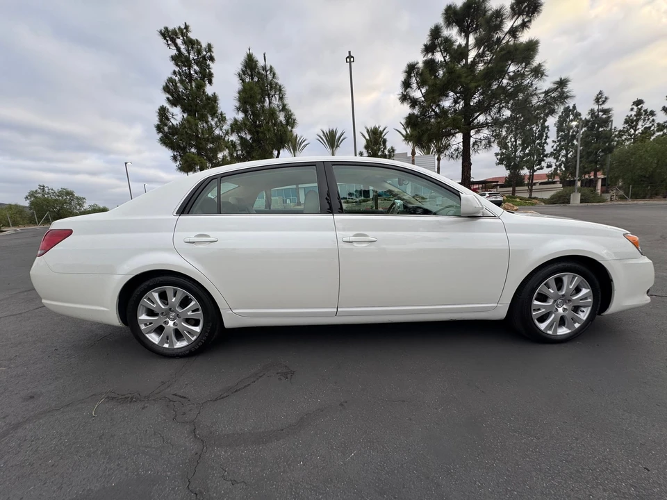 2009 Toyota Avalon 3rd Gen - Image 8 of 31