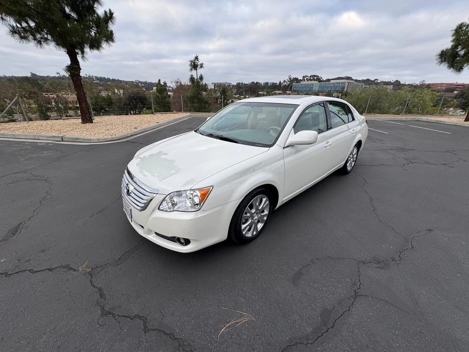 2009 Toyota Avalon 3rd Gen - Image 3 of 31