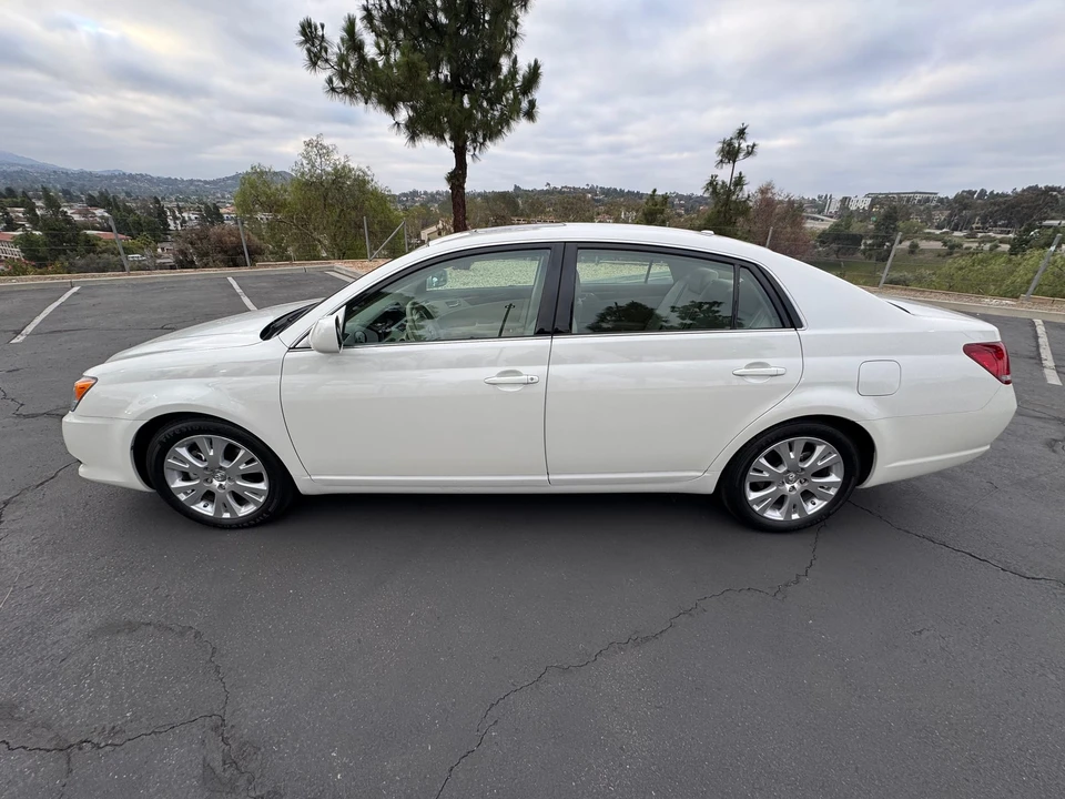 2009 Toyota Avalon 3rd Gen - Image 18 of 31