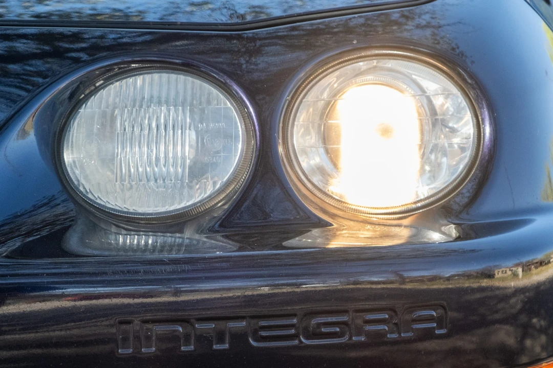2000 Acura Integra 3rd Gen - Image 12 of 31
