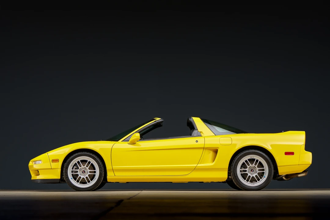 2000 Acura NA2 NSX - Image 7 of 31